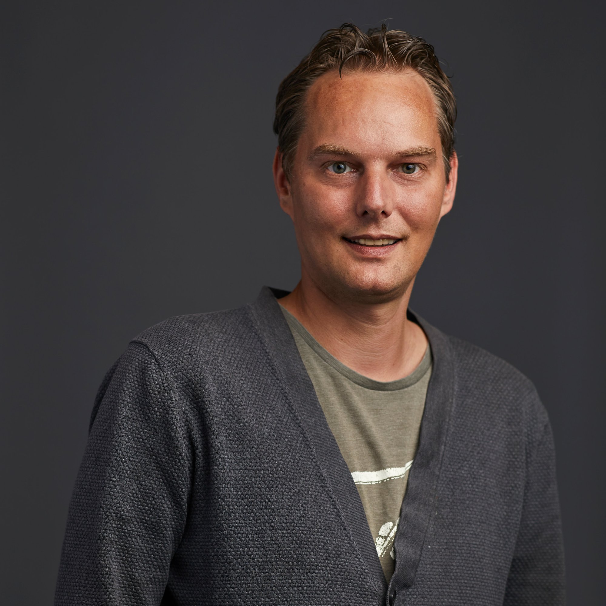 Anton 1080x1080